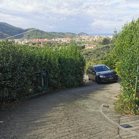 Le Fiabe Bed & Breakfast 4*