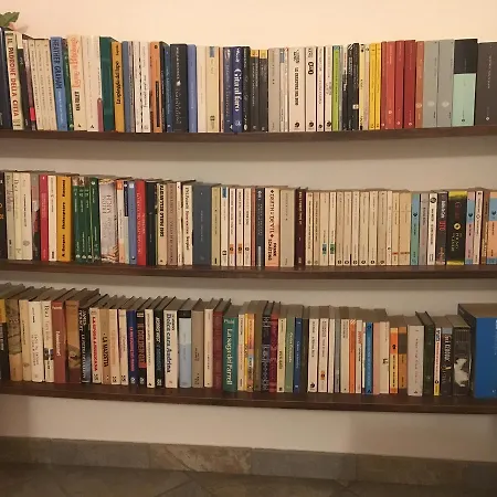 Le Fiabe Oda ve Kahvaltı