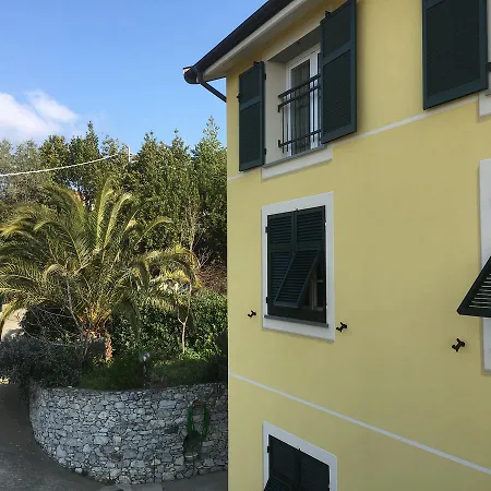 Le Fiabe Oda ve Kahvaltı Sestri Levante